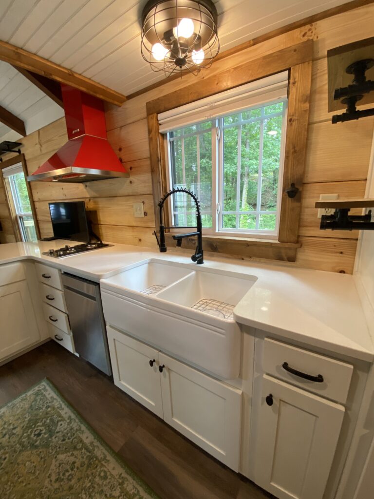 107-creekwalk-12-kitchen-sink