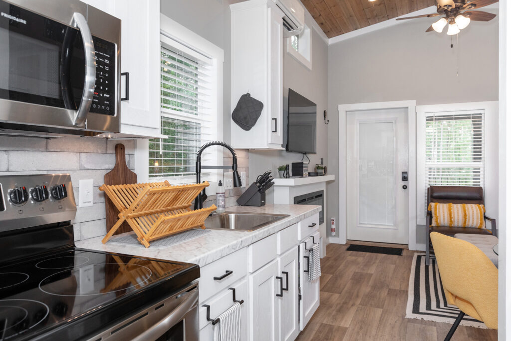 214 creekwalk model kitchen