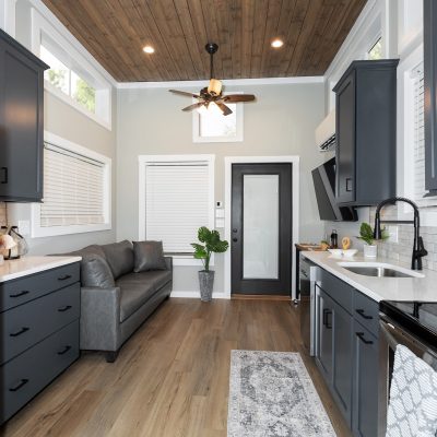 5-46LS-222_Tannehill_LivingKitchen_Nov-2023_04_Web