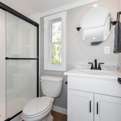 9-46LS-222_Tannehill_Bathroom_Nov-2023_02_Web